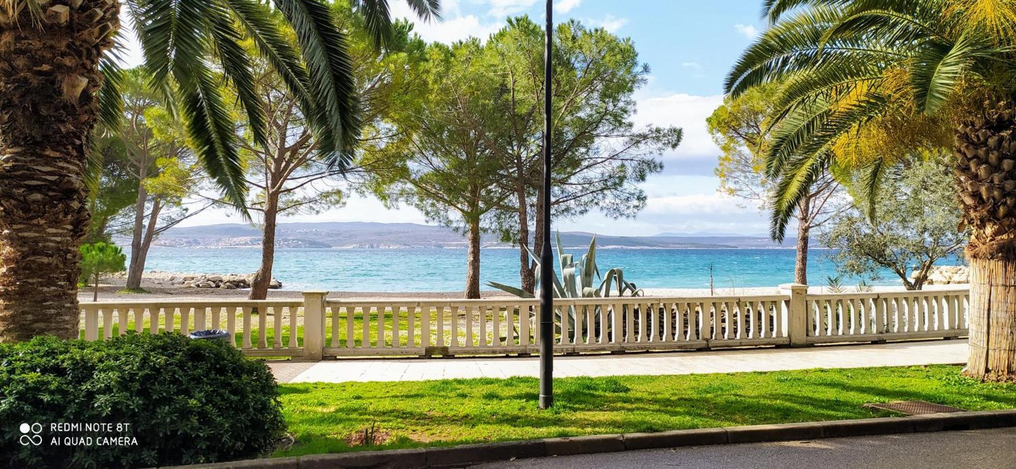 Adria Apartment Crikvenica Exterior photo